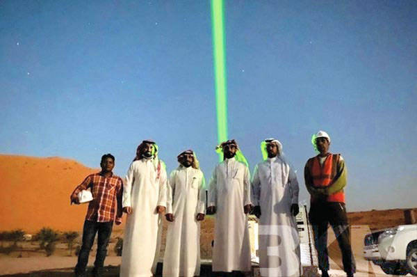 激光信标照亮沙特阿拉伯纳富德沙漠的生命之道